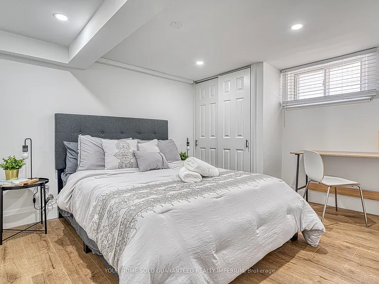23 Augusta Ave #2 — Photo 10