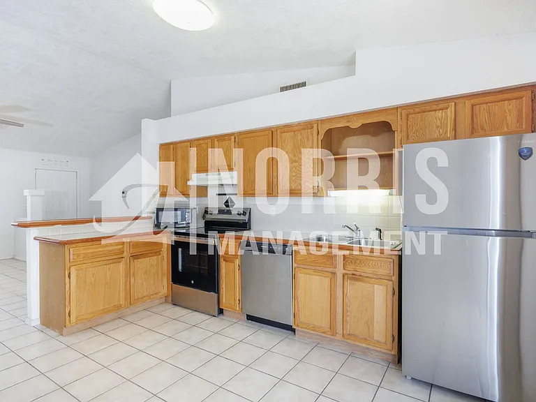 9254 W Pineveta Dr — Photo 10