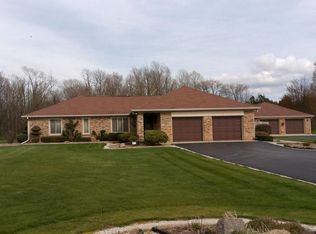 12255 N Cedarwood Dr, Mooresville, IN
