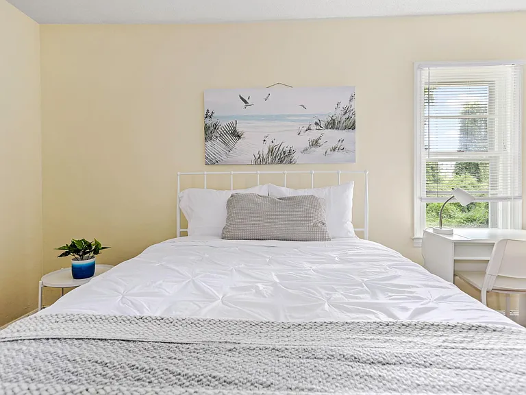 226 S Columbia Dr — Photo 16