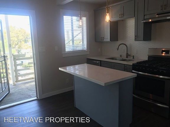 5th image of 3961.5 Georgia St