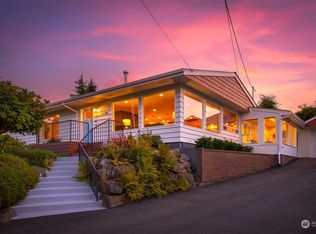 5126 Seaview Way, Everett, WA 98203