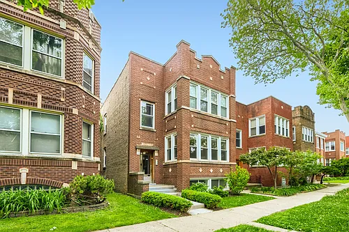 5849 N Maplewood Ave #1 Photo 1