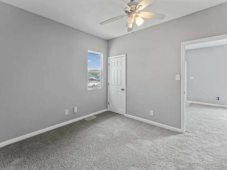3620 College Ave — Photo 15