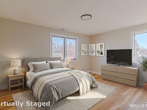 5th image of 39 Farm Hill Road