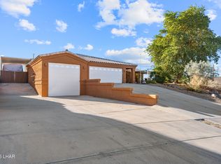2698 Arabian Plz, Lake Havasu City, AZ 86404