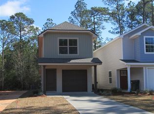 3220 Atlas Dr, Milton, FL 32583