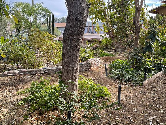 4th image of 4626 S Parkside Dr