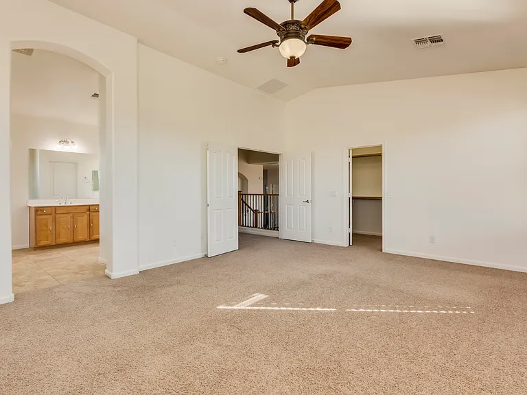 5733 W Plum Rd — Photo 16
