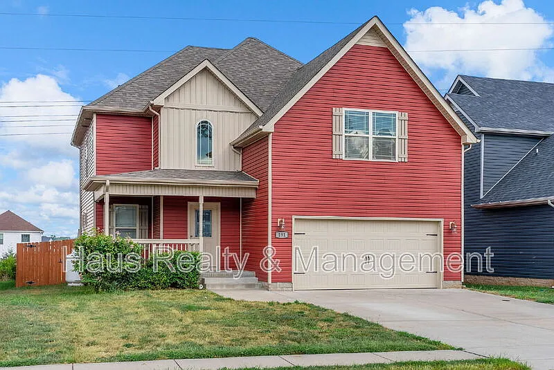 4 bed, 2.5 bath, 2034 sqft, $2,000 — Photo 2