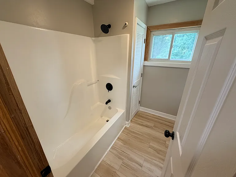 112 Justice Rd — Photo 6