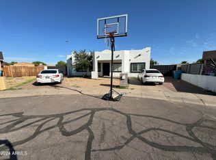 6801 W Earll Dr, Phoenix, AZ 85033