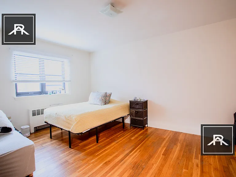 32 Harvard Ave #4 — Photo 7