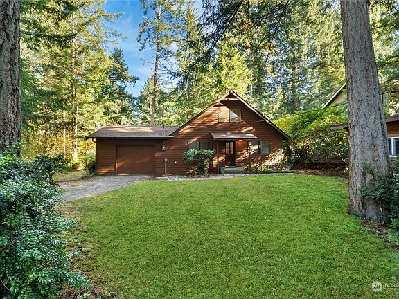 2nd image of 10805 Pioneer Drive