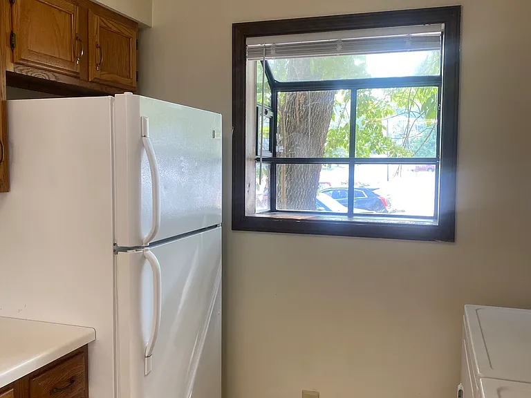 747 E Park St #A — Photo 3