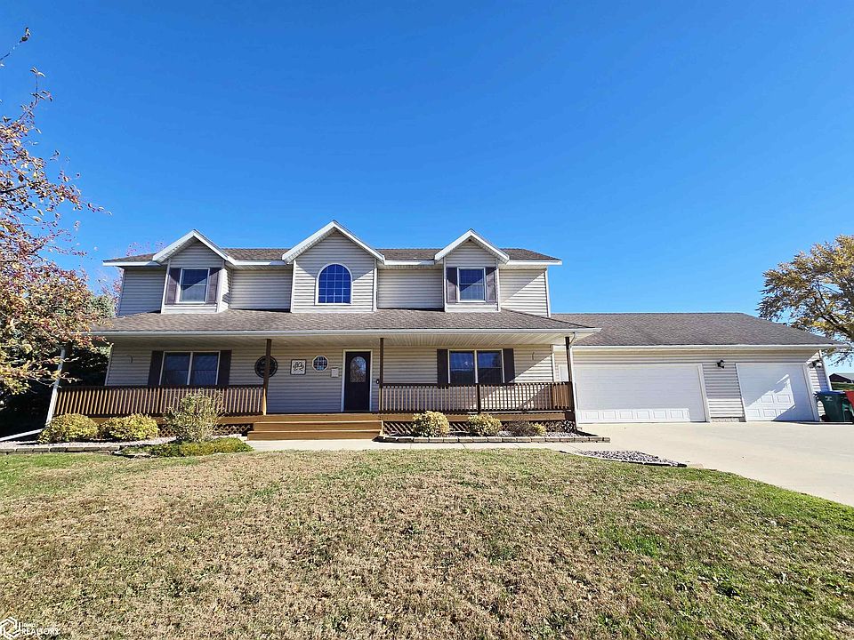 1st image of 2402 N Terrace Dr