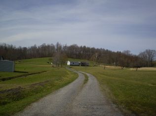 112 Greenfield Ln, Summersville, WV 26651