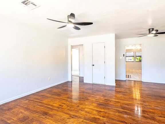 5th image of 155 Blackburn Blvd