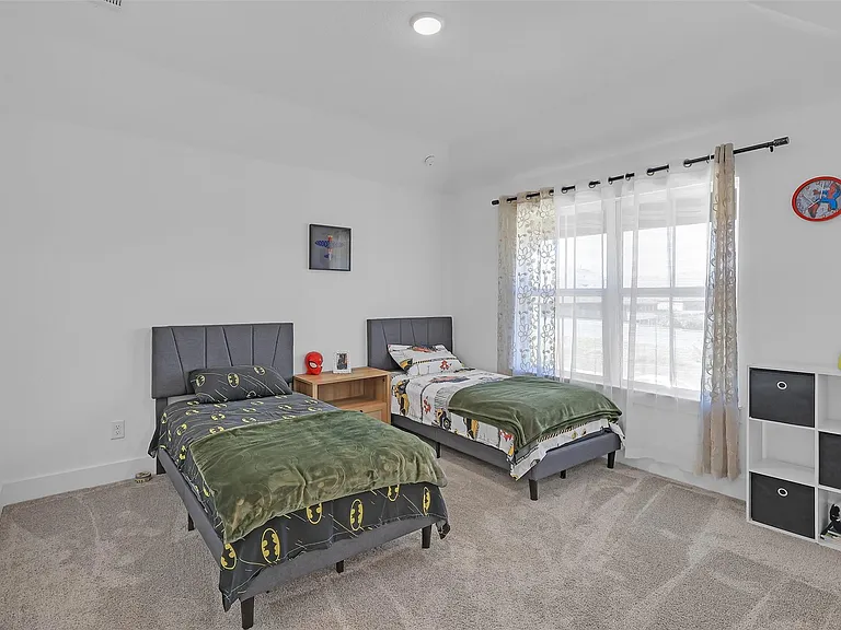 1220 Lady Mantle Way — Photo 26