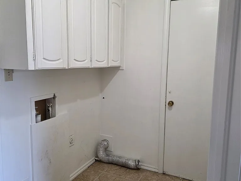 3329 E 47th Pl — Photo 20