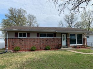 511 Arrowwood Dr, Saint Louis, MO