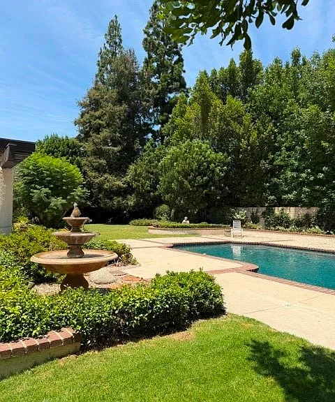 22231 Romar St — Photo 9