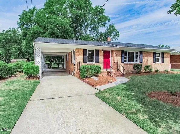 1008 Juniper Dr, Fayetteville, NC 28304