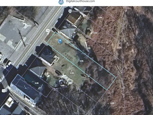 403 James St, Mannington, WV 26582