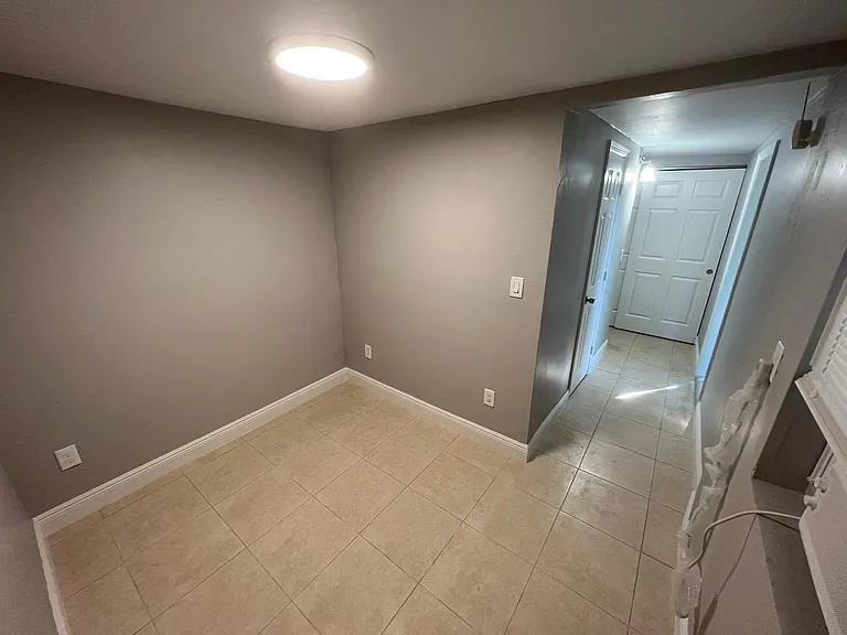 3265 E Palm Dr — Photo 9