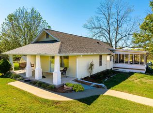 1742 Flora Church Trl, Viola, AR 72583