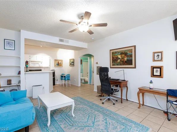 5130 S Jones Blvd Unit 106, Las Vegas, NV 89118