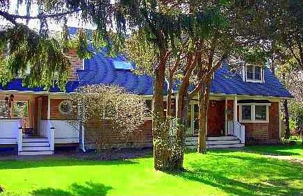 1st image of 9 Cedar Ln