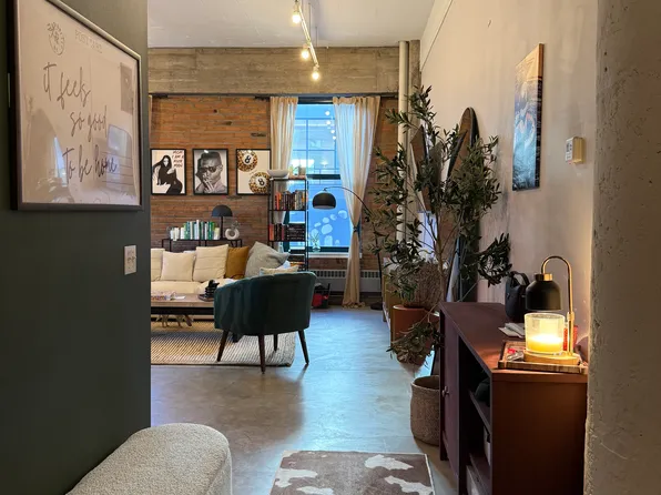 250 Park Ave, Minneapolis, MN