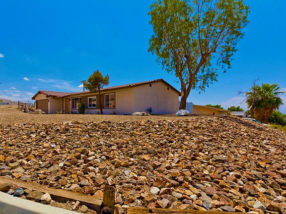 3rd image of 68405 Calle Cerrito