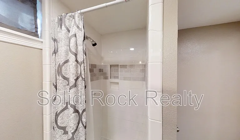 3012 W Saint Vrain St — Photo 14