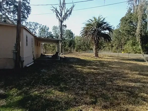 6830 W Van Buren Dr, Homosassa, FL 34448
