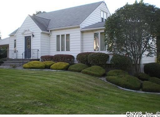 2nd image of 106 Winchell Dr