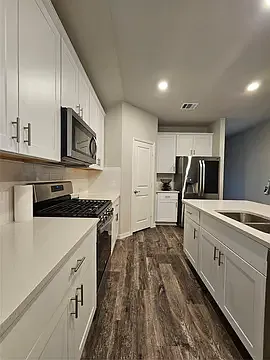 2348 Rocky Mountain Dr — Photo 3