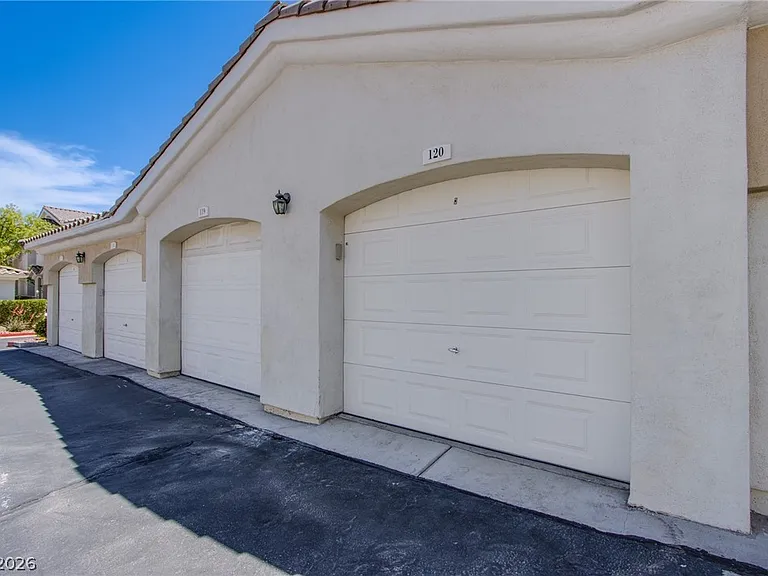 1521 Ruby Cliffs Ln #203 — Photo 4