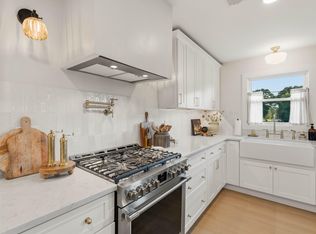 22 Annandale Dr, Boiling Springs, SC 29316