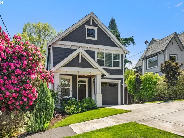 26 SE 69th Ave, Portland, OR 97215