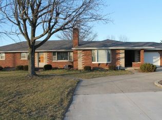 1863 Russia Versailles Rd, Russia, OH 45363