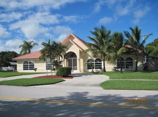 425 Anchorage Dr, North Palm Beach, FL 33408