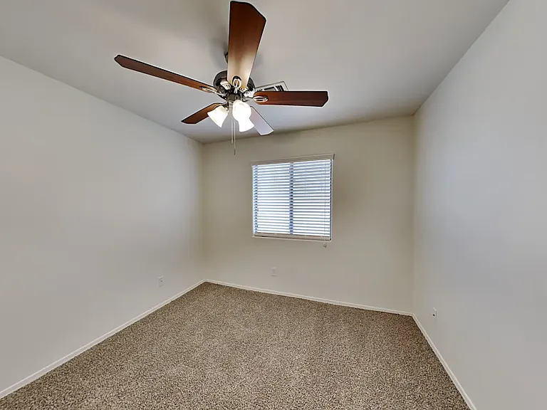 13377 W Solano Dr — Photo 7