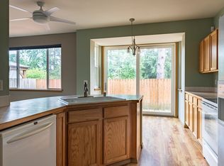 6715 Steamer Dr SE, Lacey, WA 98513