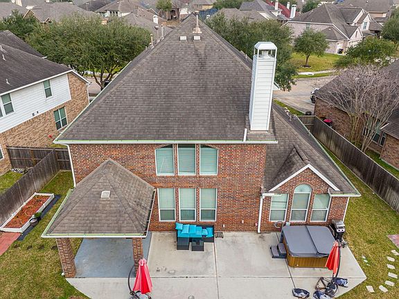 3rd image of 5002 Rollingstone Rd