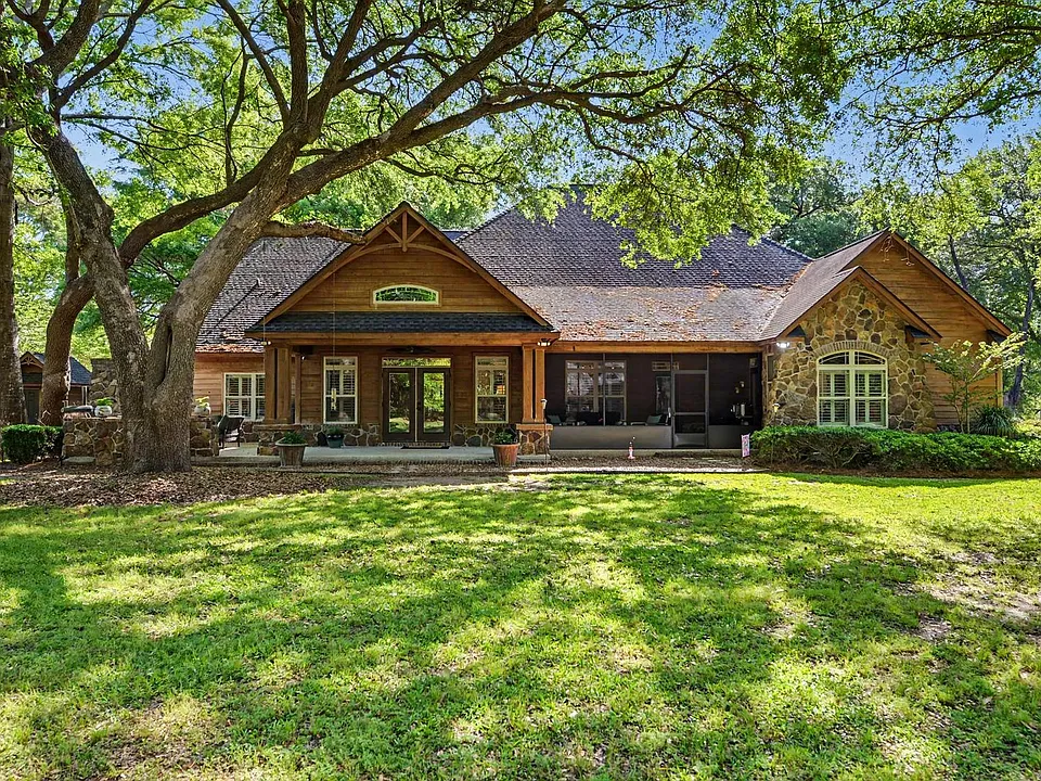 17713 Highway 613