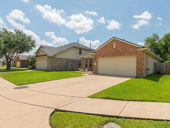 3rd image of 1906 Spring Cliff Ct