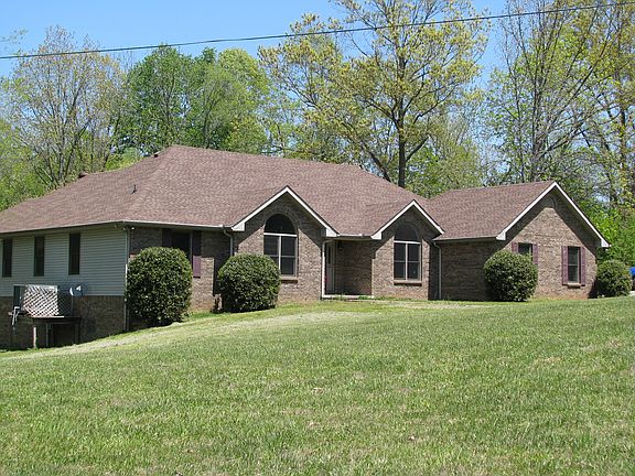 2nd image of 958 Joey Dr