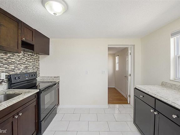 4th image of 3880 46th Ave N